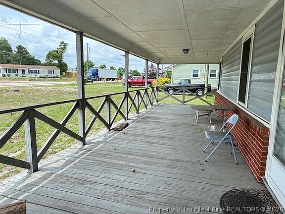 4th image of 5722 Camden Rd