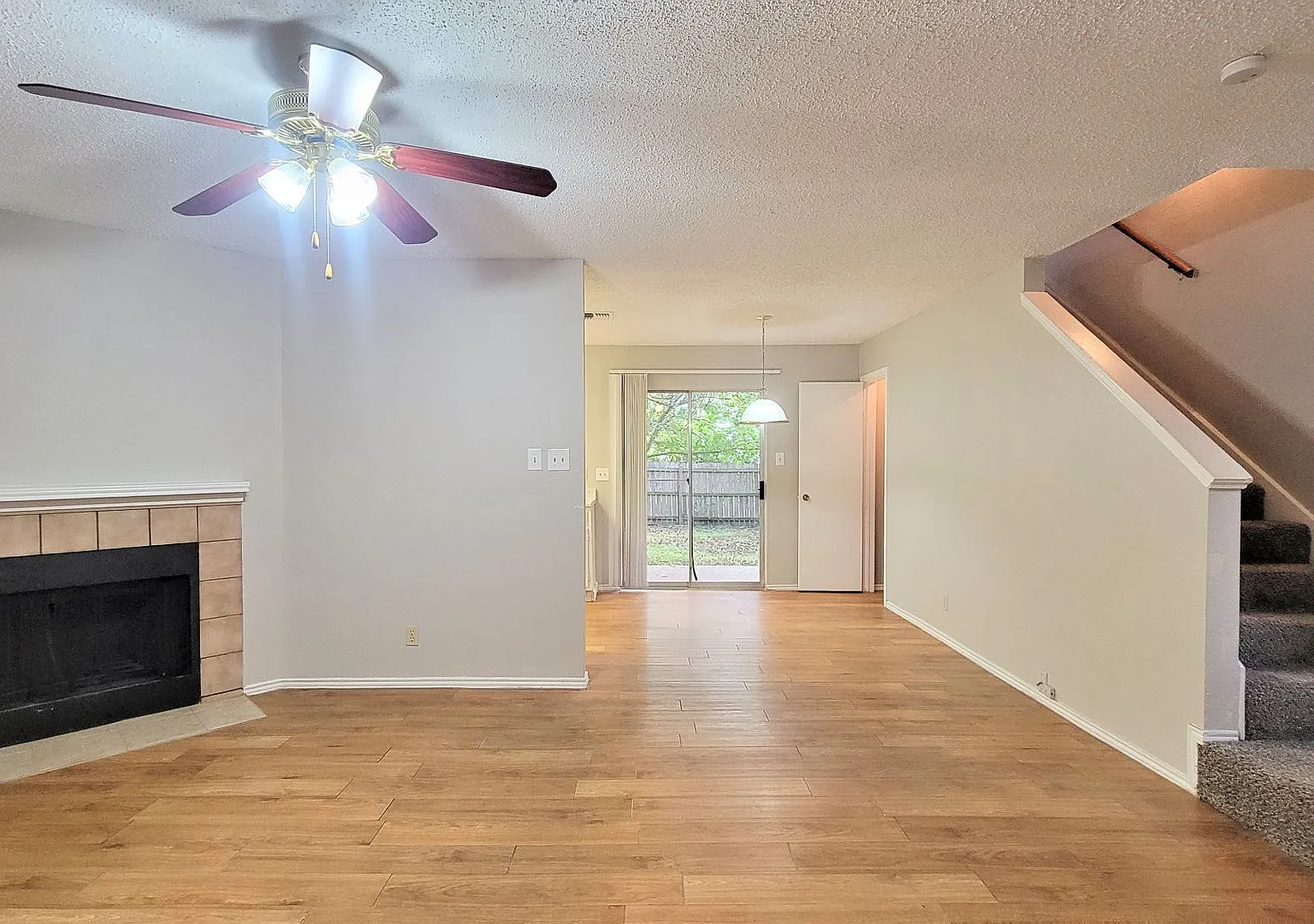 Lovely 2-story | 2-bedroom | 2-bath duplex | Balcony off Primary Bedroom! | Great location! — Photo 2