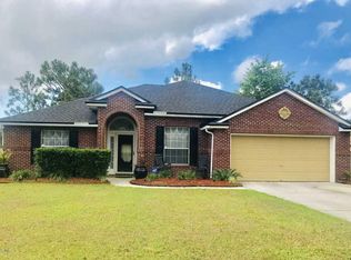 3488 Shelley Dr, Green Cove Springs, FL 32043