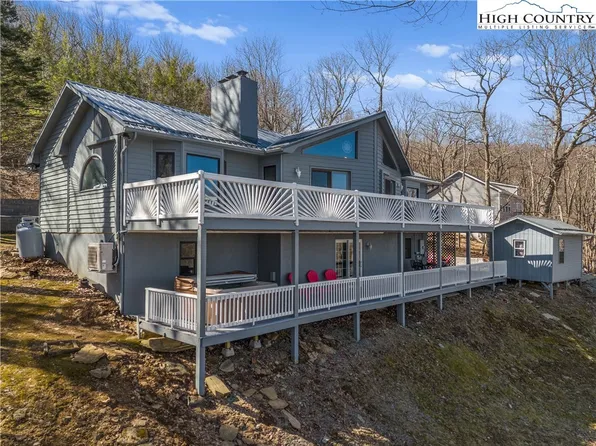 570 Running Deer Trail, Boone, NC 28607
