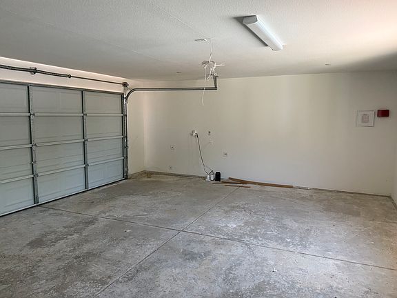5th image of 4384 W Vassar Ave