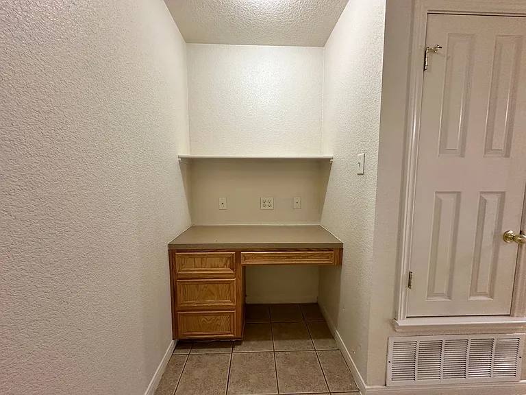 1111 Cinch Dr — Photo 14