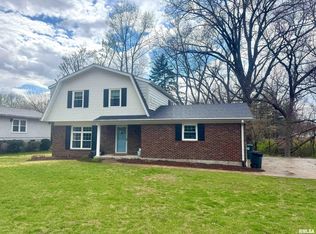 1208 S 28th St, Quincy, IL 62301