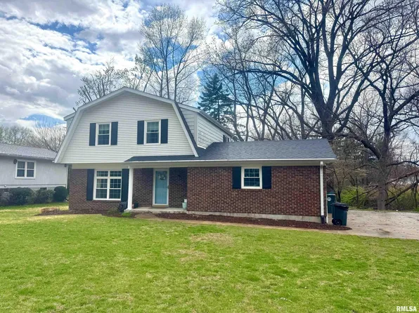 1208 S 28th St, Quincy, IL 62301