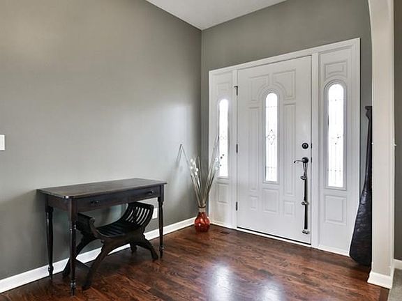 4th image of 13706 S 22nd Cir