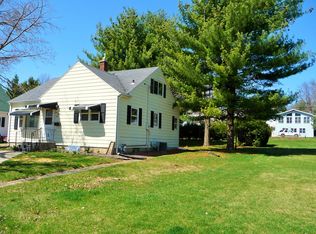 380 W Dewey St, Platteville, WI 53818