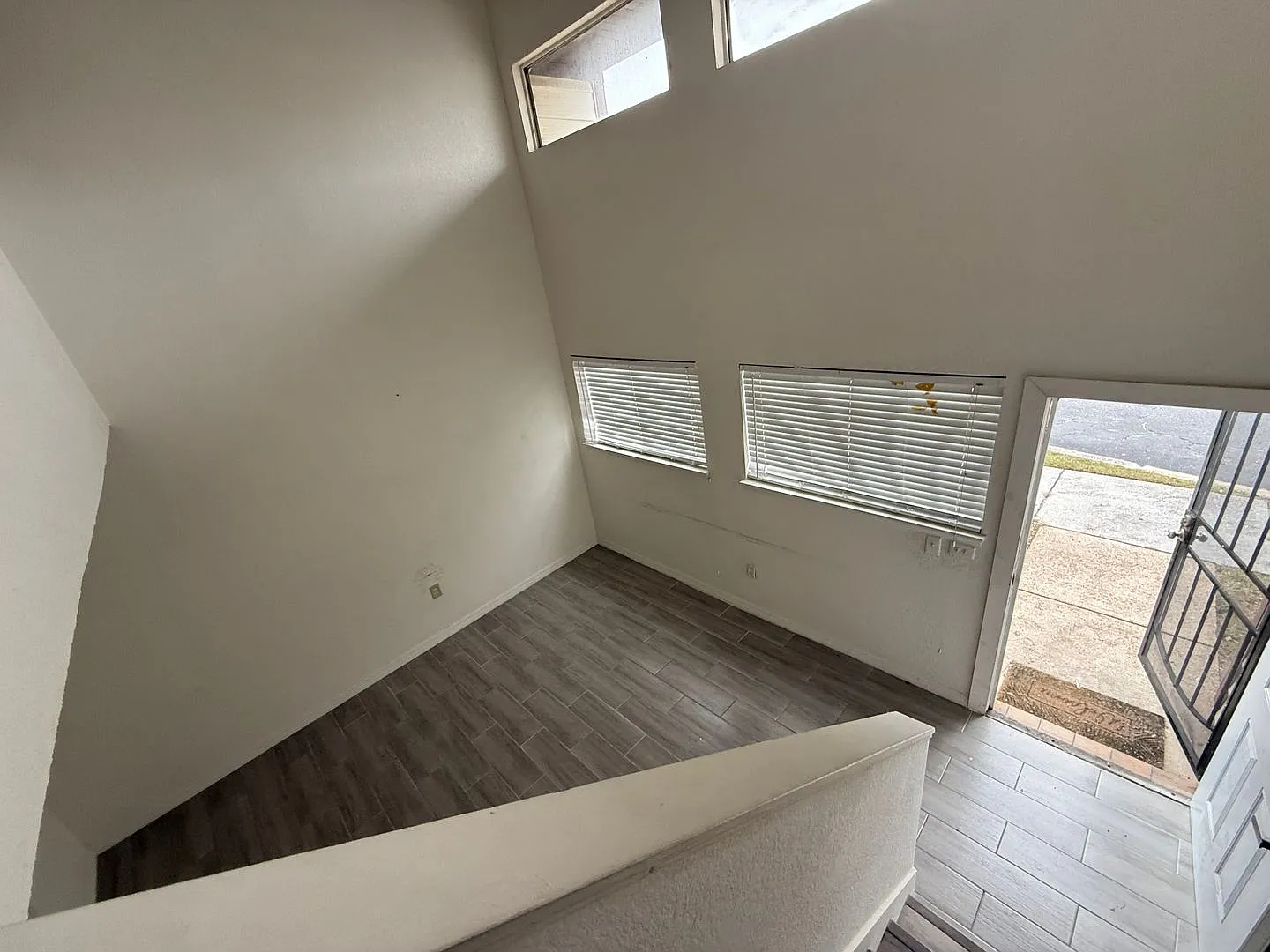 3977 Crayrich Cir #GE, Orlando, FL 32839 1 bed 1 bath with den area — Photo 3