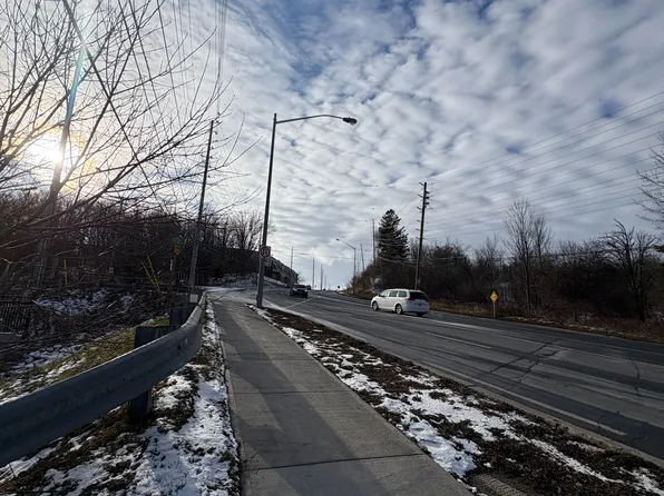 5991 Rutherford Rd, Vaughan, ON L4H 4X6