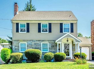 65 Lincoln Ave, Hasbrouck Heights, NJ 07604