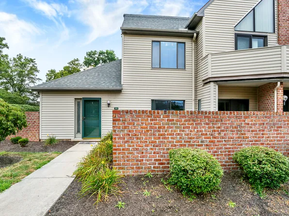 201 Cherrington Dr, Harrisburg, PA 17110