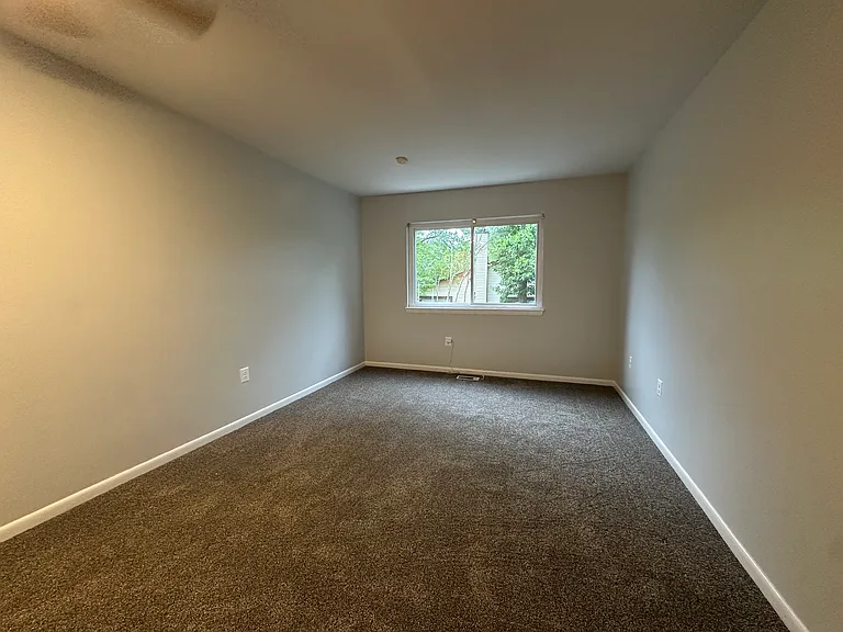 7650 Woodbine Dr — Photo 21
