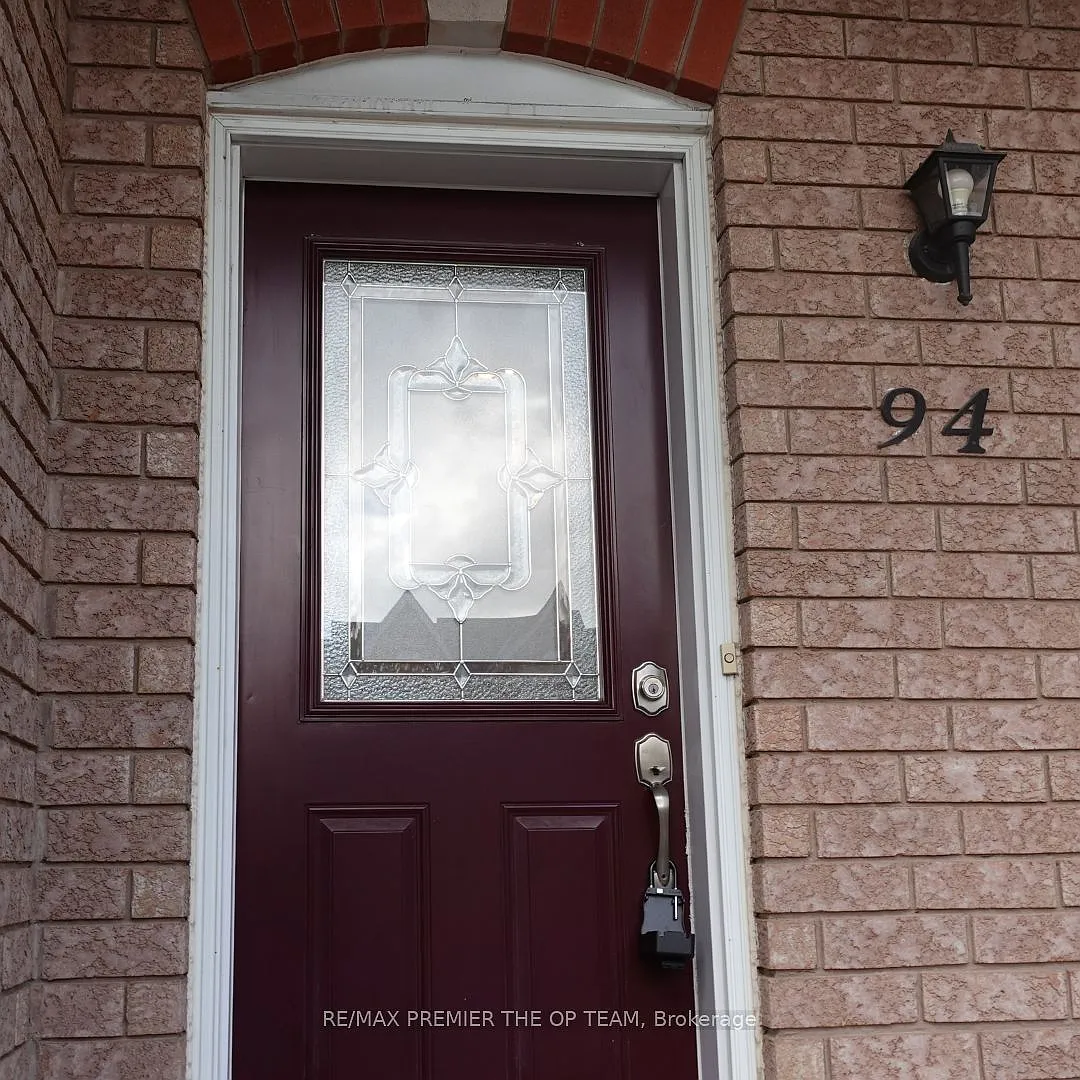3 bed, $3,500 — Photo 2