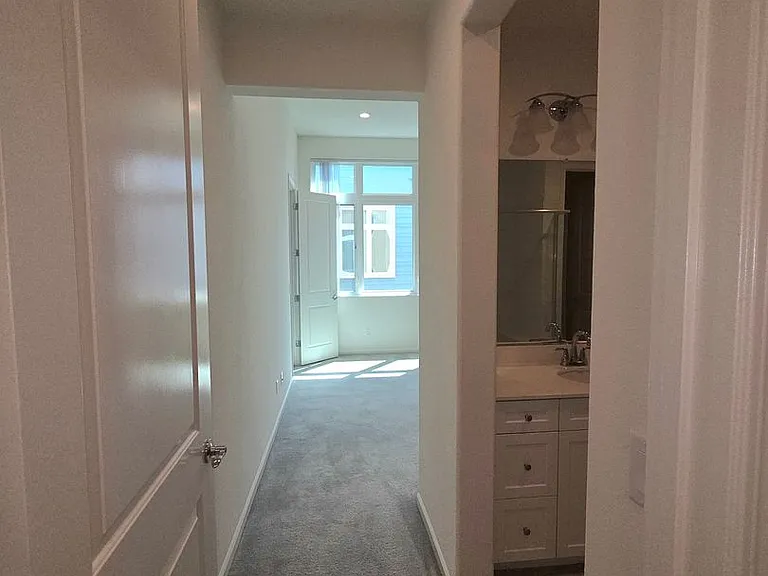 5577 Apex Dr — Photo 16