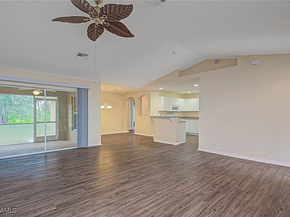 4th image of 722 Dante Ave S