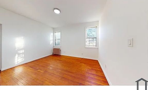 4th image of 380 Saint Marks Pl Floor 2
