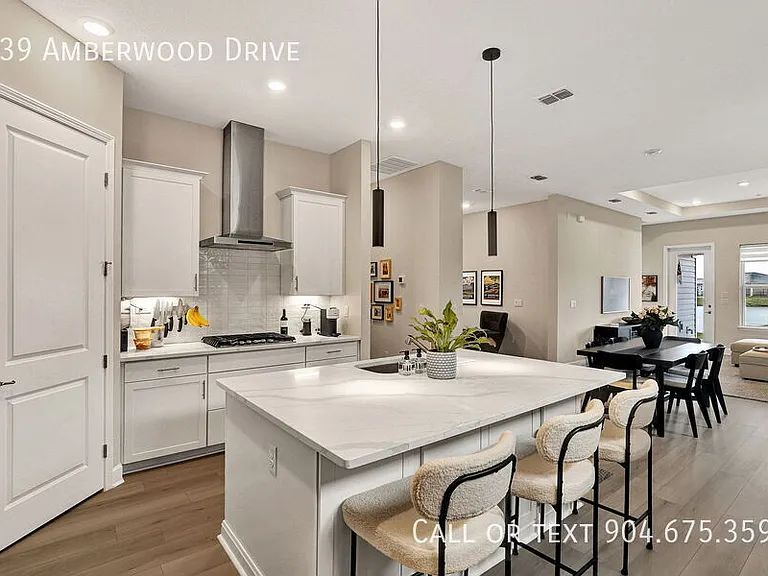 139 Amberwood Dr — Photo 6