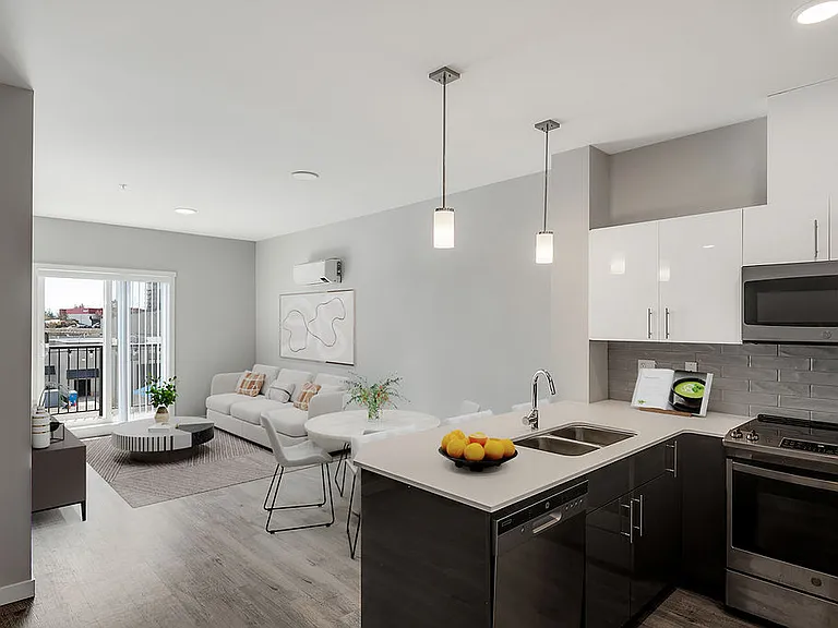 711 Treanor Ave — Photo 23