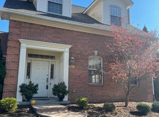 7407 Smithfield Greene Ln, Prospect, KY 40059