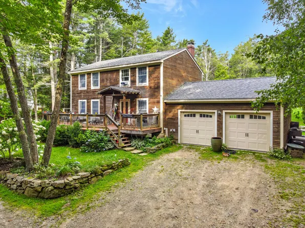 27 Woodlands Point Road, West Bath, ME 04530