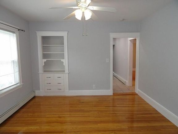 4th image of 63 Englewood Ave #1