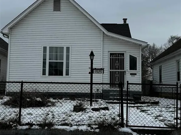 1525 S 11th St, Terre Haute, IN 47802