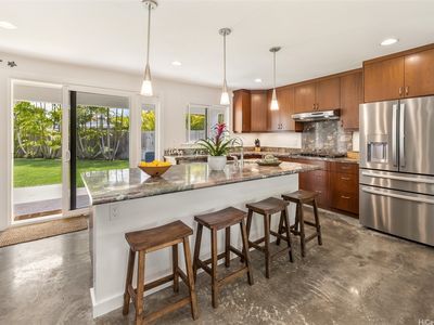 440 Akoakoa Pl, Kailua, HI, 96734