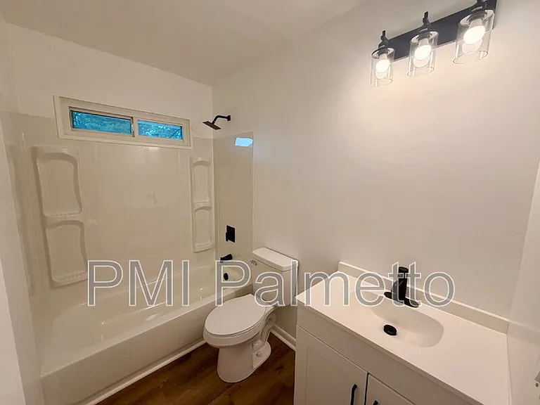 1241 Grove Park Ln — Photo 13