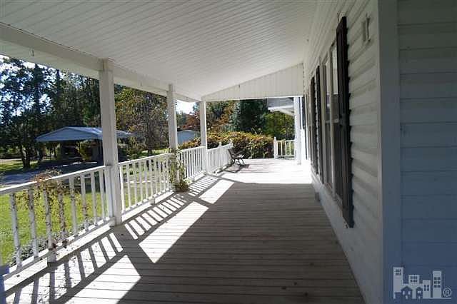 2nd image of 101 Bullard St