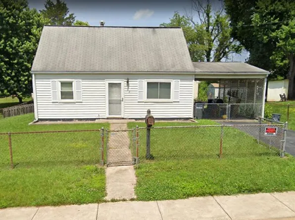 102 Kirby St, Manassas Park, VA 20111