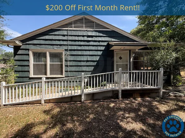 2012 N Locust St, Denton, TX 76209