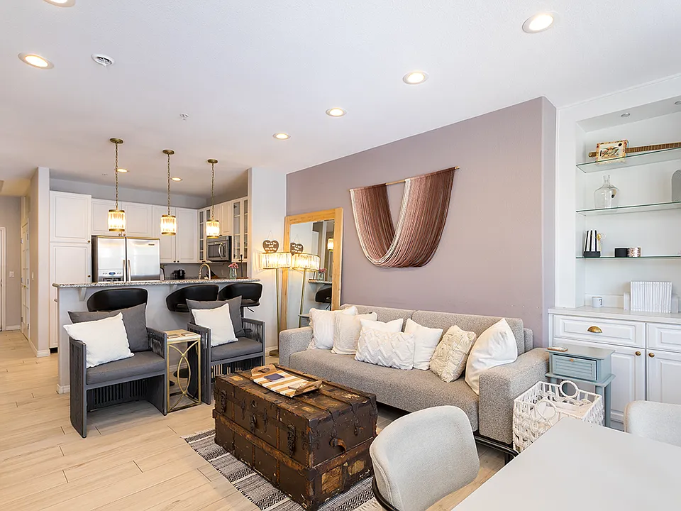 330 J St #309