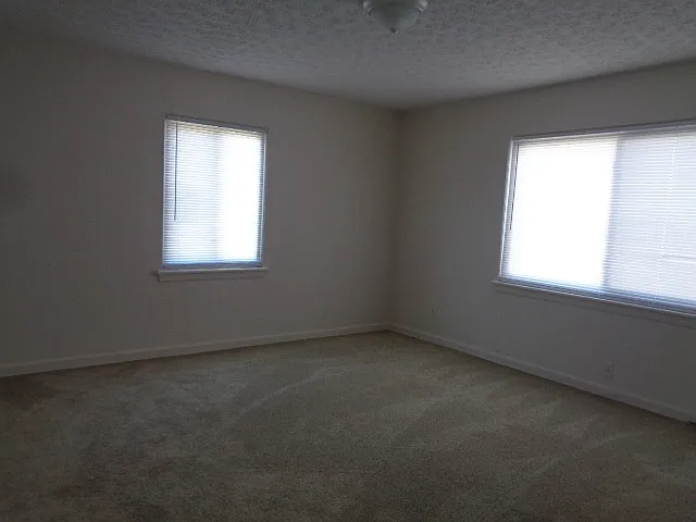 3454 Kimberly Ave — Photo 12