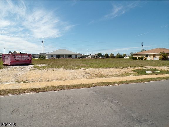 2nd image of 1816 NE 8th Pl