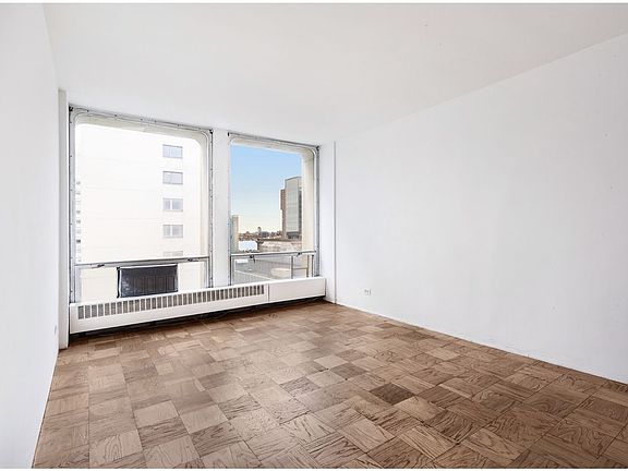 5th image of 343 E 30th St APT 11M