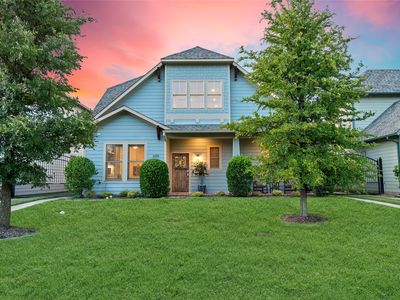 609 E Wall St, Grapevine, TX, 76051