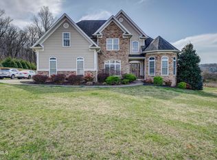 2909 Greenline Rd, Johnson City, TN 37604