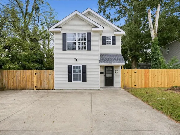 3917 Deep Creek Blvd, Portsmouth, VA 23702