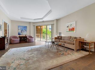 2116 Windrow Dr, Princeton, NJ 08540