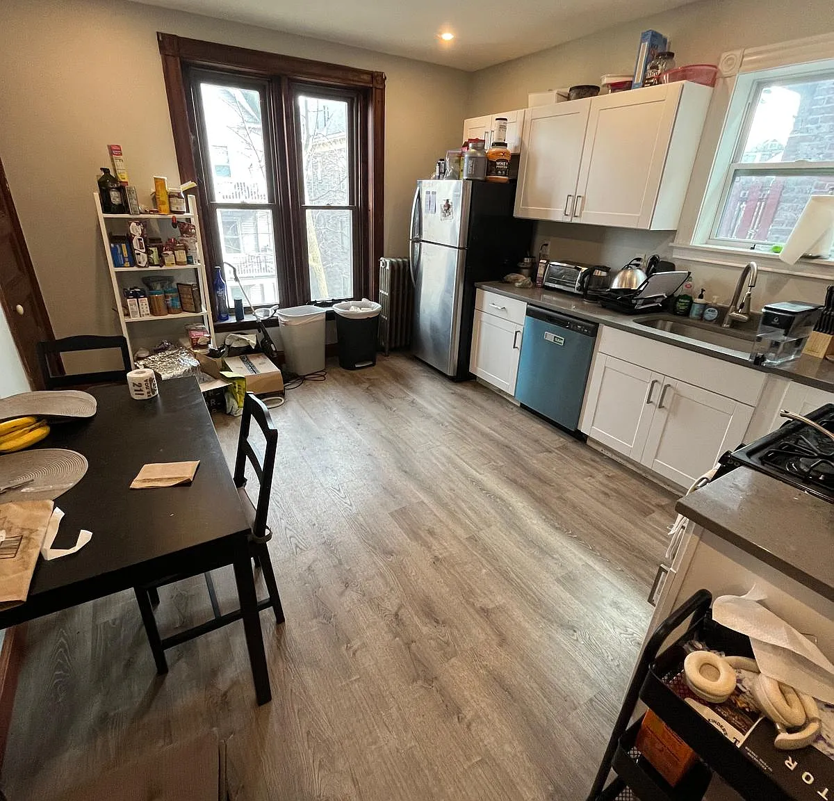 4 bed, 2.0 bath, $5,800 — Photo 3