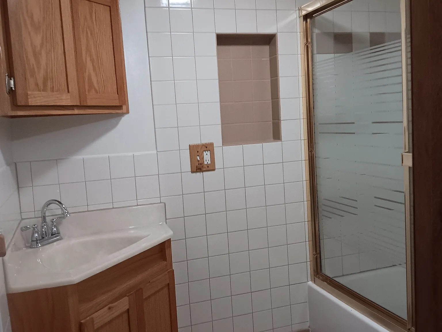 2 bed, 1104 sqft, $1,000 — Photo 2