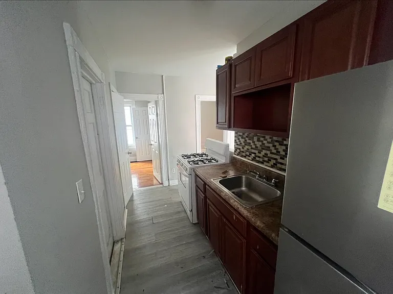 92 Carmel St #1 — Photo 10