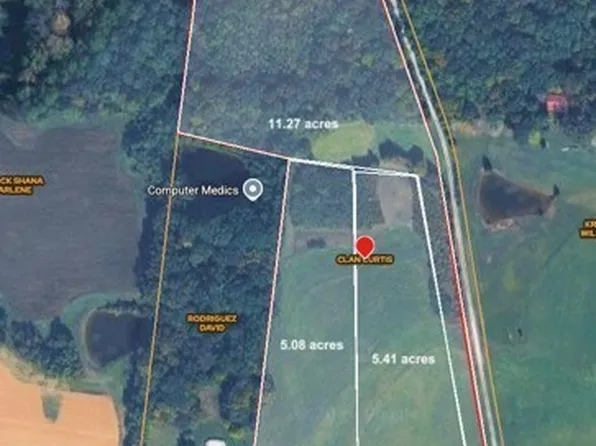 5 Poplar Ridge Rd, Chapmansboro, TN 37035