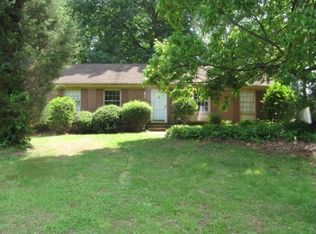 8706 Deerwood Rd, Charlotte, NC 28214