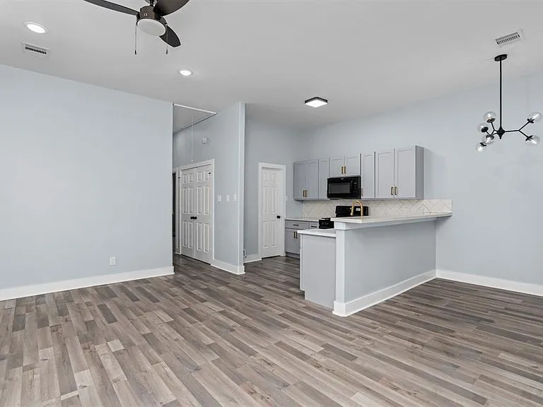 1010 Junell St — Photo 14