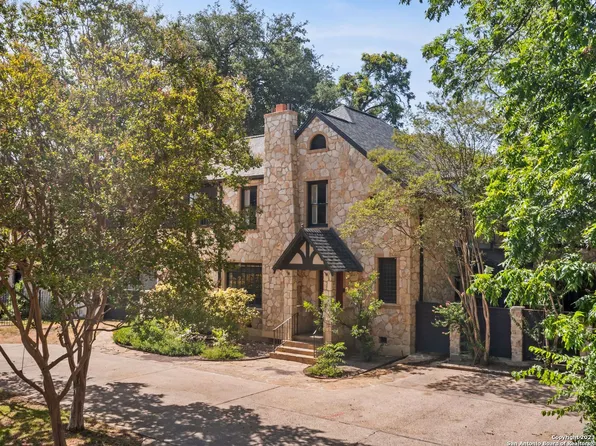 338 E MELROSE DR, Olmos Park, TX 78212