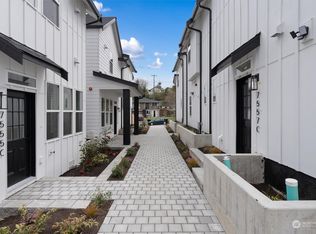 7555 15th Ave SW #C, Seattle, WA 98106