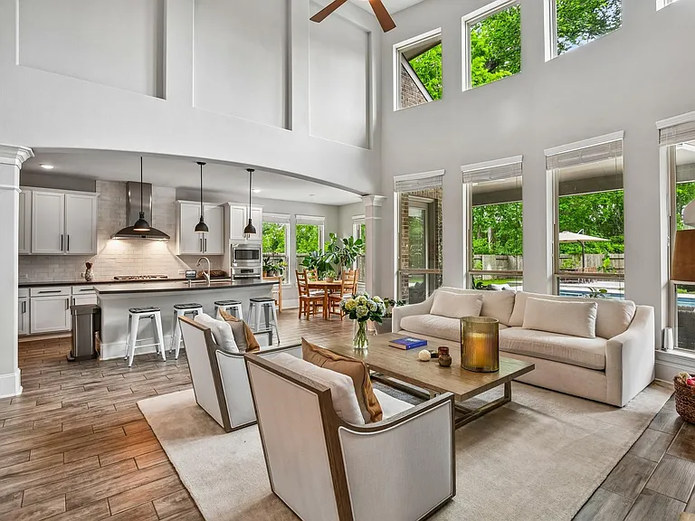 5306 Linden Field Ct — Photo 9