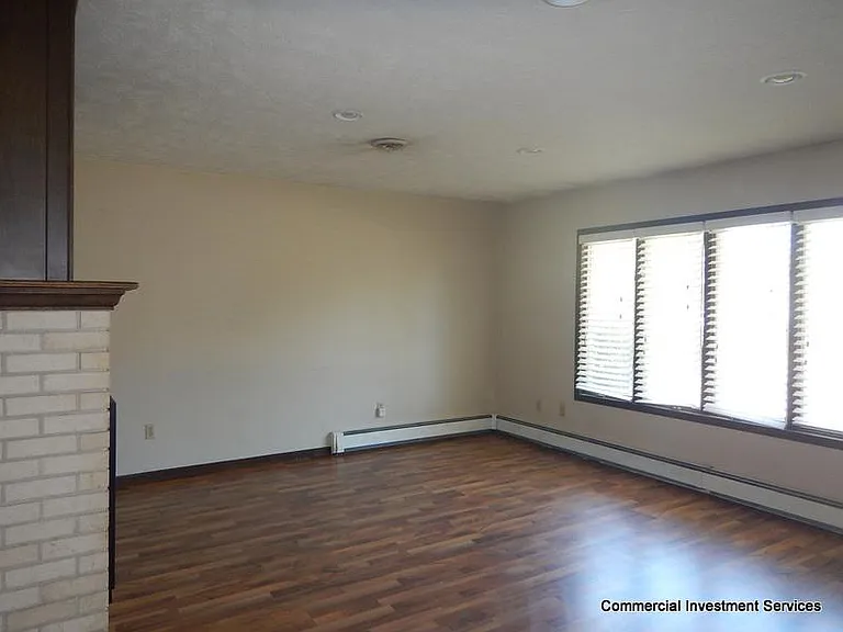 202 S Baytree Ave — Photo 14