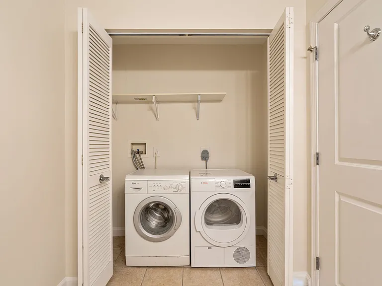 Washer/Dryer