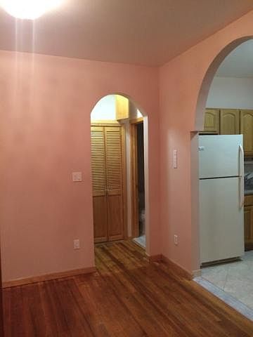 1st image of 3082 37th St APT 2R